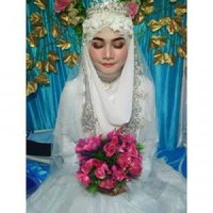 Indah Leony profile icon