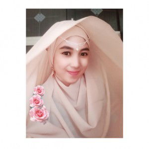 Indah Sundari profile icon