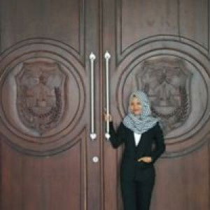 Indah Wahyuni profile icon