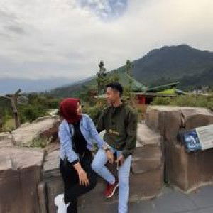 Nur Renata profile icon