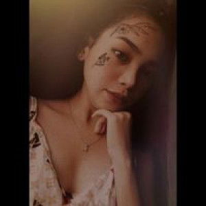 Daisy Claire Auxtero Camacho profile icon