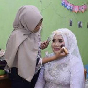 Chacha Yuliani profile icon