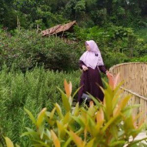 Imas Khoirunnisa profile icon