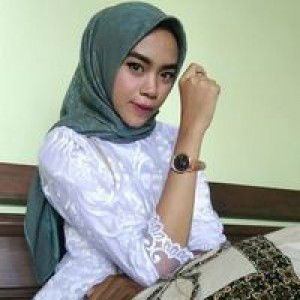 Rizka Rohmatul Laili profile icon