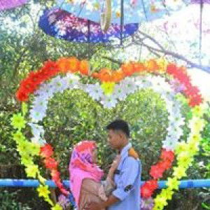 Dewi Fatmawati Khoirul profile icon