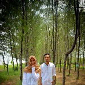 Dewi Afia Nurlaeli profile icon