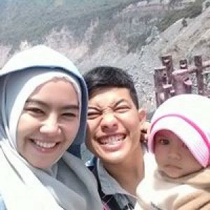 Tika Indah Septyana profile icon