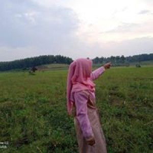 Ayu Rinie profile icon