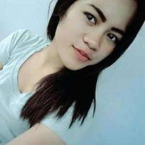 Dewi Yuliana profile icon