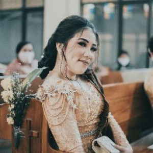 yulya catherine profile icon