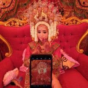 Ekha Linarti profile icon