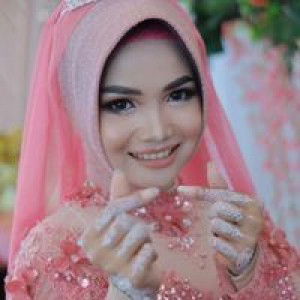 Tri Wulandari profile icon