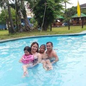 Luisa Abad profile icon