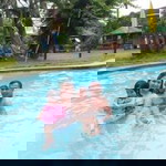 Luisa Abad profile icon