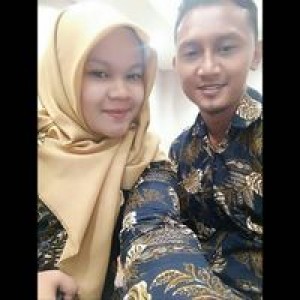 Dwi D'yaNti profile icon