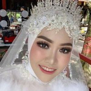 Nur Syahirah profile icon