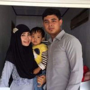 Azna Zhockie profile icon