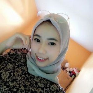 Retno Pertiwi profile icon