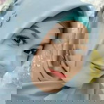 Destriana Sari profile icon