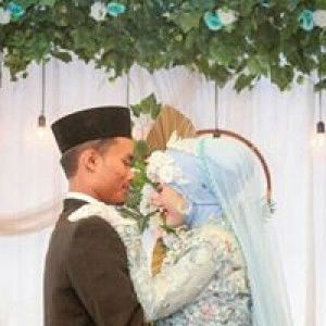 Elis Susanti profile icon