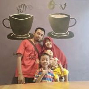 Endah Neni Mastuti profile icon