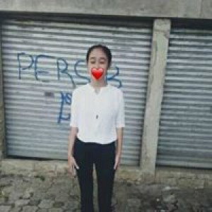 Nur Lella profile icon