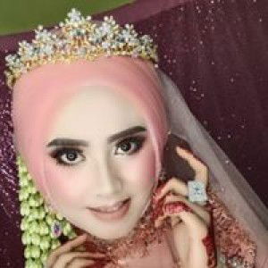 Evi Meliana Ey profile icon