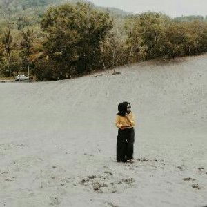 nisa panca aziza profile icon