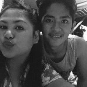 Queenierose Magdadaro profile icon