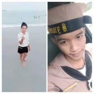 Charnnarong Xeks profile icon