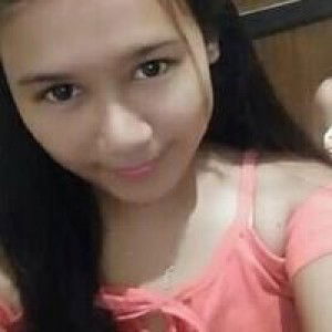 Marenel Villena Morales profile icon