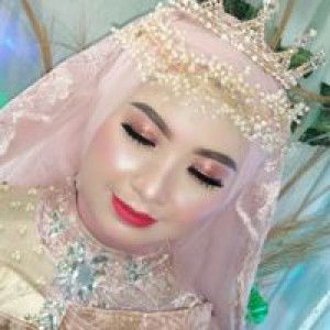 Indri Yuniarti profile icon