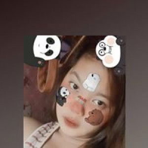 Leila Eunice Lora profile icon