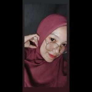 Emi Safira profile icon