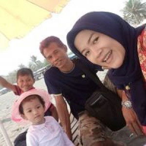 Nur Hasanah profile icon