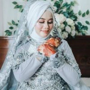 Diana Aprianti profile icon