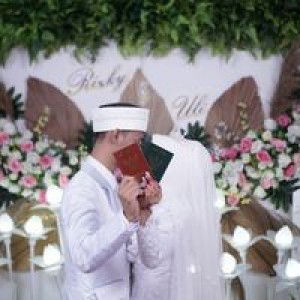 Uli Pertiwi RM profile icon