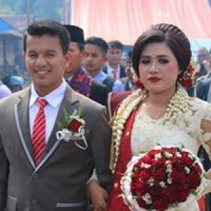 Sumiaty Tampubolon profile icon