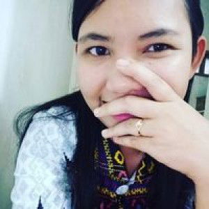 Yenny Susanti S profile icon