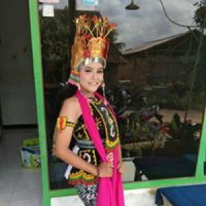 TriaMei WidyaKasih profile icon