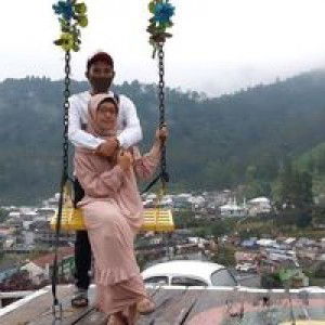 Siti Khaerunisa profile icon