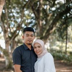 Nur DhiYaa profile icon