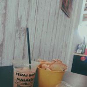 Nur Mala profile icon