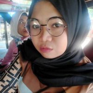 Tri Wahyuni Rijal profile icon