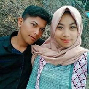 Seni Rosmawati profile icon