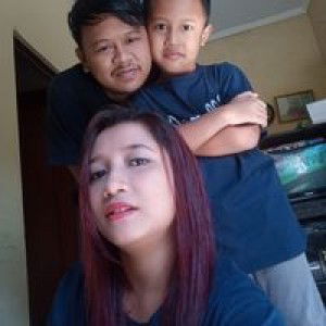 Momy Rafkha profile icon