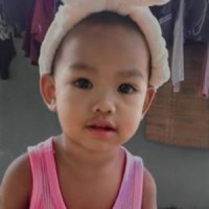 Nong Rasinee profile icon