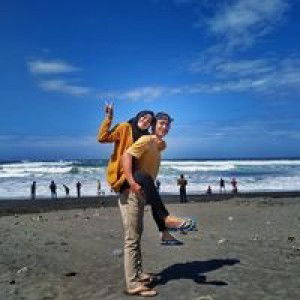 Diah Putri Prastiwi profile icon