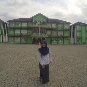 Yeni kusrini profile icon