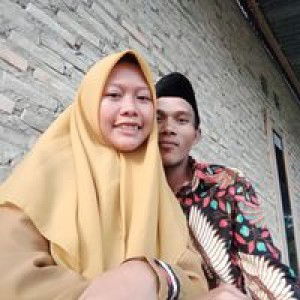 Anggun Lestarii profile icon